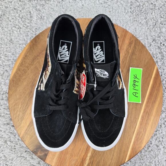 Vans Womens 7.5 Sk8-Low Black Tiger Faux Fur Athletic Gym Daily Skating Sneakers - Picture 5 of 14